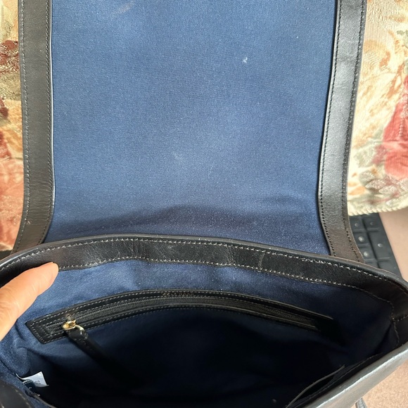 FREE with PURCHASE - Picture 4 of 8